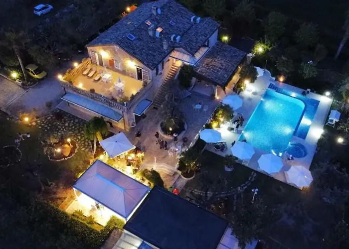 Vittoria By Posarellivillas Villa *