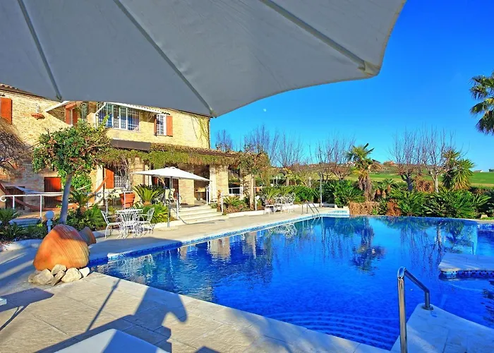 Vittoria By Posarellivillas *