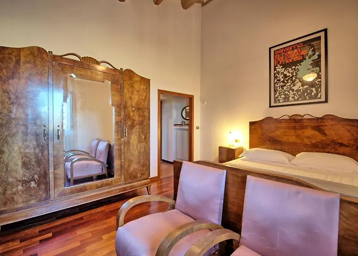 Villa Vittoria By Posarellivillas *