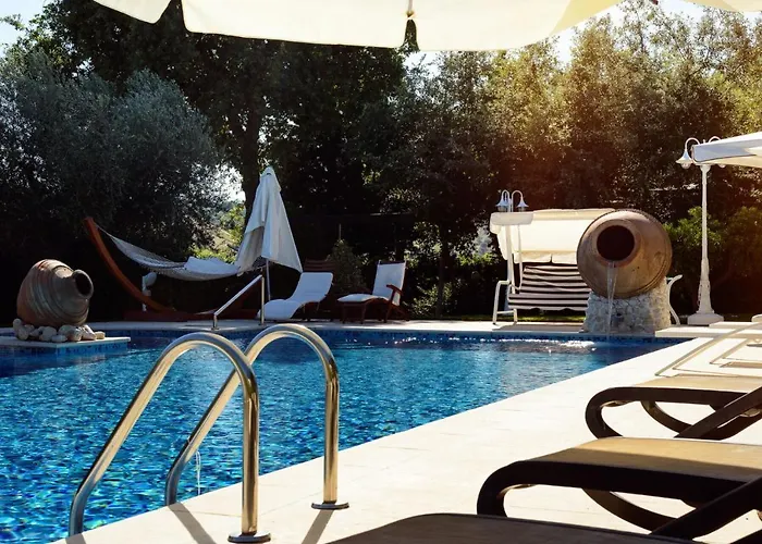 Villa Vittoria By Posarellivillas *