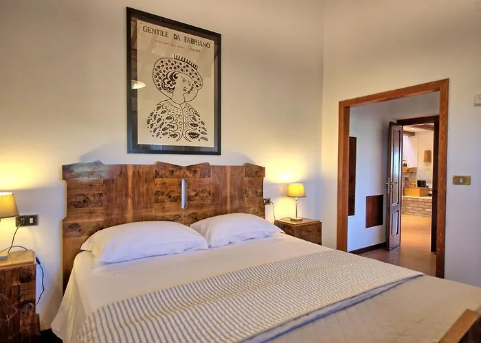 Vittoria By Posarellivillas *