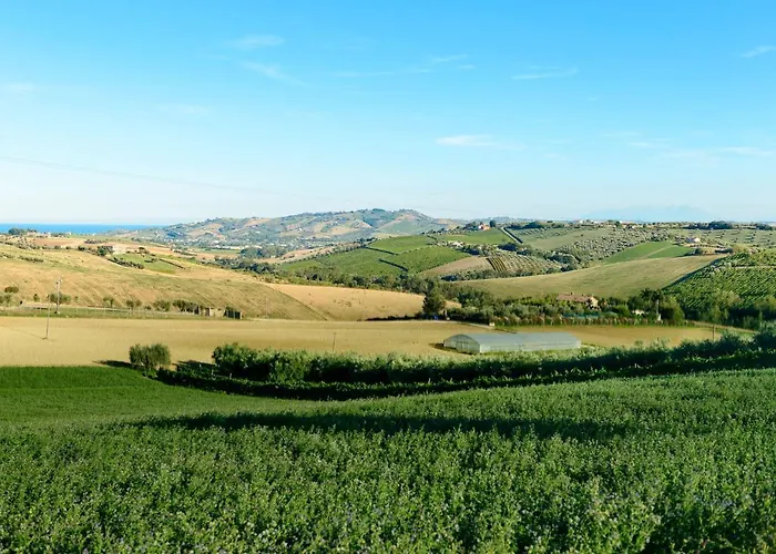 Vittoria By Posarellivillas Villa