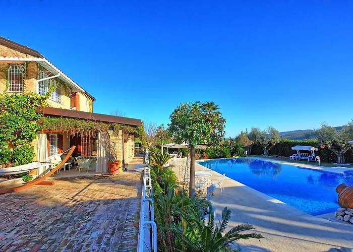 Vittoria By Posarellivillas