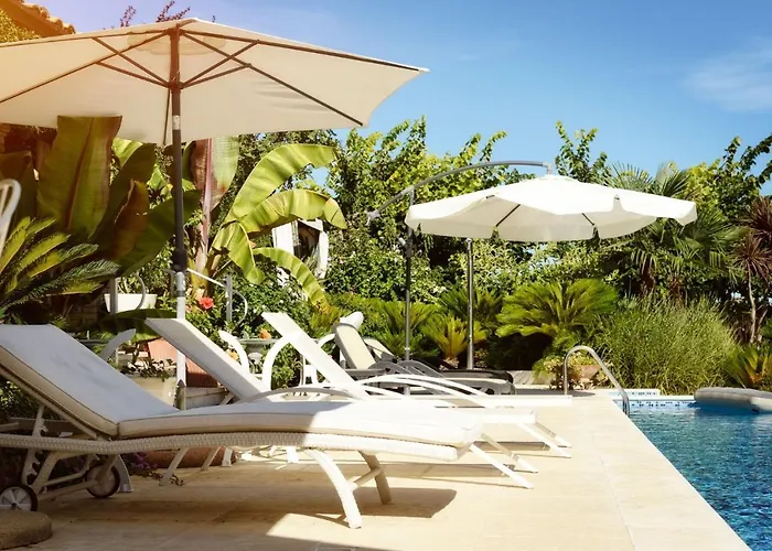 Vittoria By Posarellivillas Villa